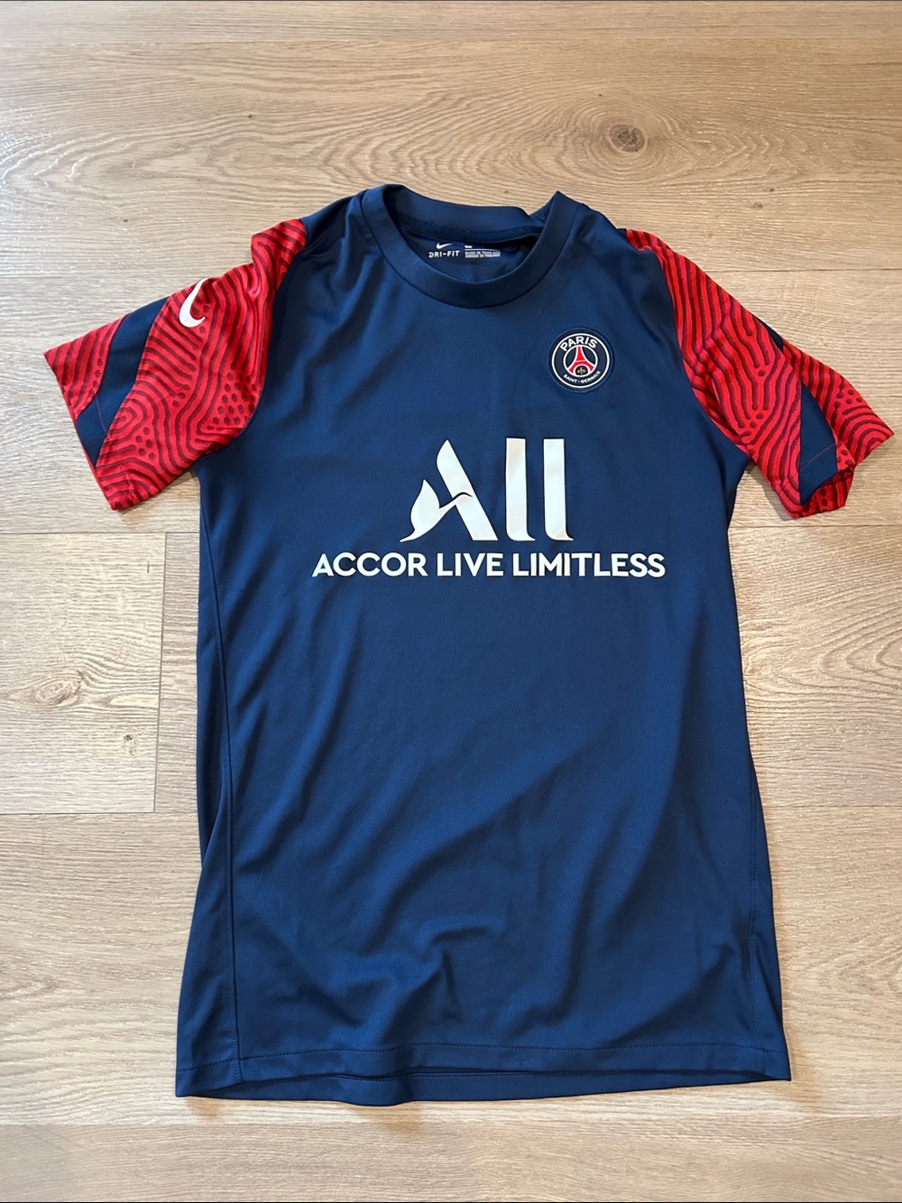PSG Nike Shirt